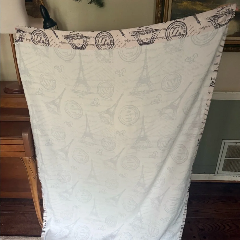 Paris Eiffel Tower Print Fabric Curtain 41 x 62